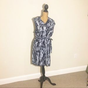 EUC Michael Kors sexy sleeveless belted cowl dress
